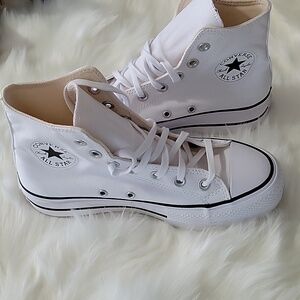 Converse Chuck Taylor All Star New!!